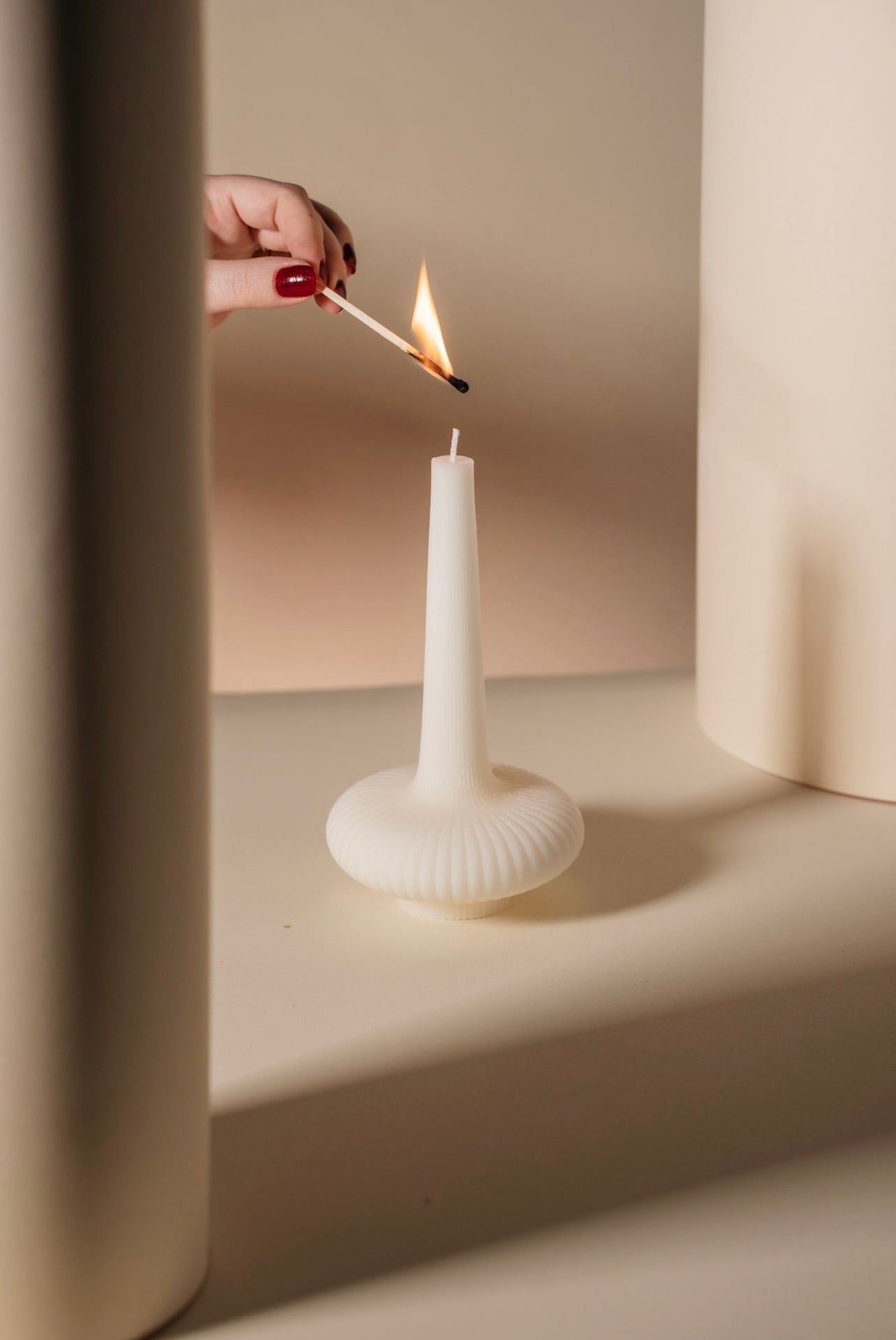 Sculpted Vase Candle
